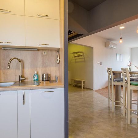 Artistic & Spacious 2Bd Central Apt By Flat Mаnager Sofia Ngoại thất bức ảnh