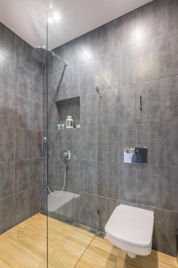 Artistic & Spacious 2Bd Central Apt By Flat Mаnager Sofia Ngoại thất bức ảnh